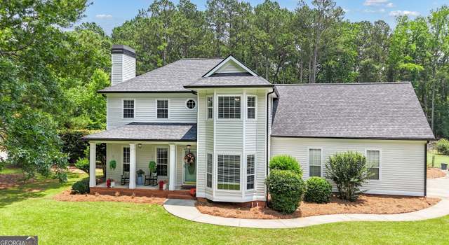 Photo of 140 Laurel Lake Rd, Tyrone, GA 30290