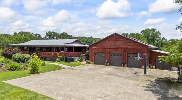 Photo of 2296 Athens Rd, Royston, GA 30662