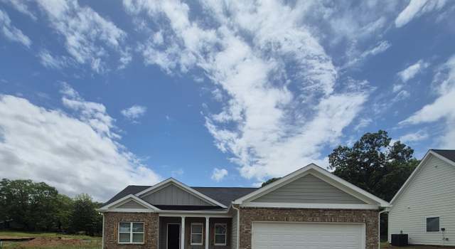 Photo of 220 Charlotte Cir, Statham, GA 30666