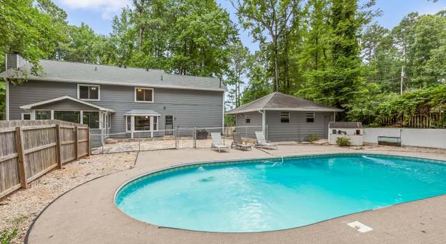 Photo of 105 Oak Leaf Ct, Fayetteville, GA 30214