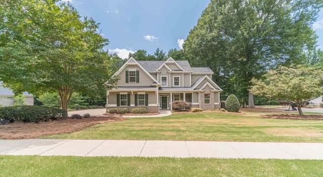 Photo of 2084 Whitlow View Dr, Bishop, GA 30621