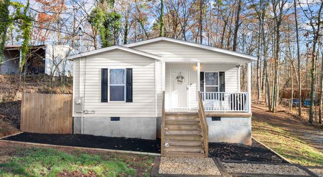 Photo of 200 Farmhouse Rd, Mount Airy, GA 30563