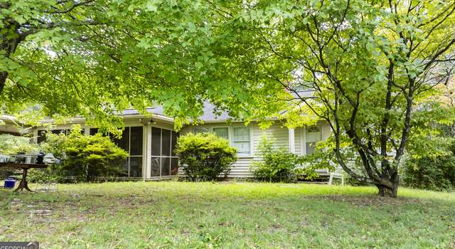 Photo of 1347 Stewart St, Carrollton, GA 30117