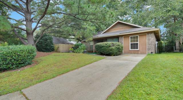 Photo of 21 N Berwick Dr, Savannah, GA 31406