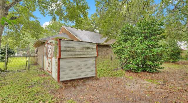 Photo of 21 N Berwick Dr, Savannah, GA 31406