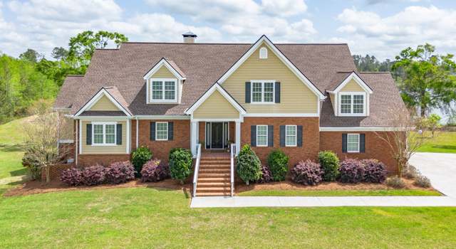 Photo of 352 Mallard Pointe Dr, Douglas, GA 31535