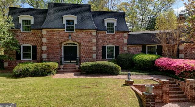 Photo of 10 Forest Ln NE, Rome, GA 30161
