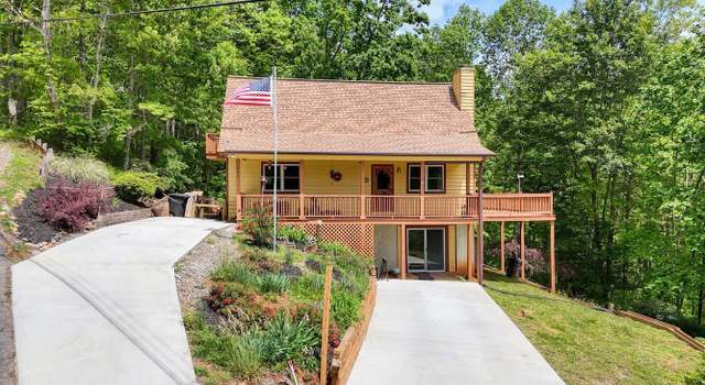 Photo of 224 Shake Rag Rd, Hiawassee, GA 30546
