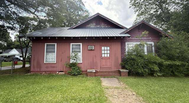 Photo of 301 Wedowee St, Bowdon, GA 30108