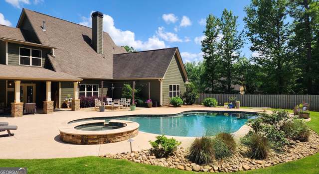 Photo of 45 Misty Creek Cv, Newnan, GA 30265