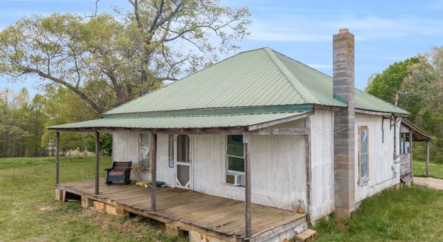 Photo of 3133 Pea Ridge Rd, Cornelia, GA 30531