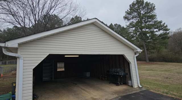 Photo of 1261 Old Cedartown Rd SE, Lindale, GA 30147