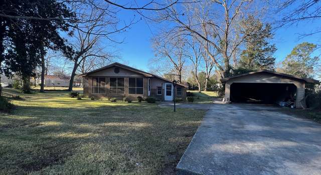 Photo of 531 Smith St, Tennille, GA 31089