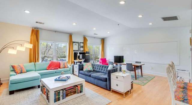 Photo of 1040 Gaines School Rd, Athens, GA 30605