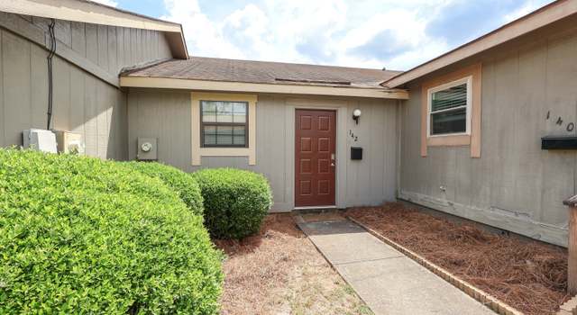 Photo of 142 Stonehedge Dr, Warner Robins, GA 31088