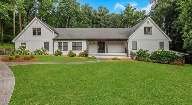 Photo of 2244 Gunstock Dr, Stone Mountain, GA 30087
