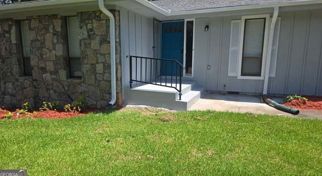 Photo of 907 Strawberry Ct, Ellenwood, GA 30294