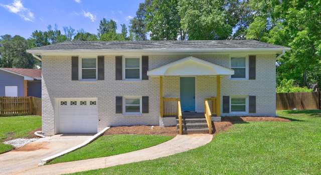 Photo of 1026 Ponderosa Park Dr, Forest Park, GA 30297