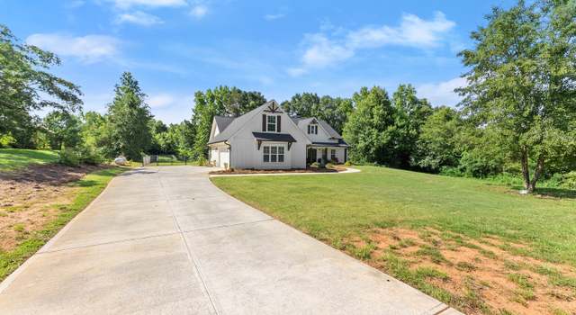 Photo of 3645 Woods Bridge Rd, Commerce, GA 30529