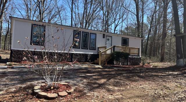 Photo of 10 Garden Lake Dr, Carrollton, GA 30116