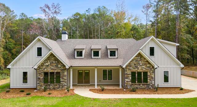 Photo of 831 Banks Cir, Carrollton, GA 30116
