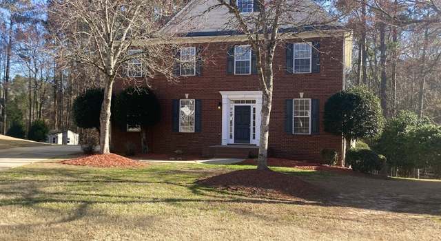 Photo of 460 Ridgewood Dr, Fayetteville, GA 30215