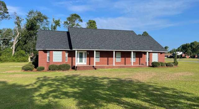 Photo of 135 Sandspur Ln, Vidalia, GA 30474