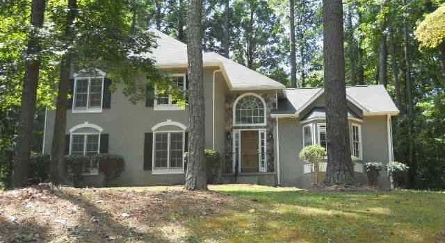 Photo of 6155 Tennis Cir, Fairburn, GA 30213