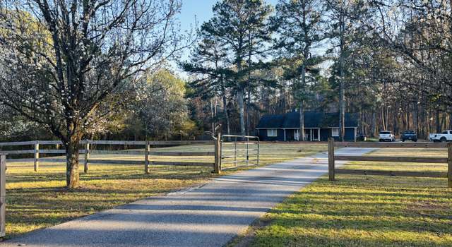 Photo of 850 Coan Dr, Locust Grove, GA 30248