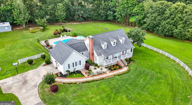Photo of 310 Trestle Rd, Locust Grove, GA 30248