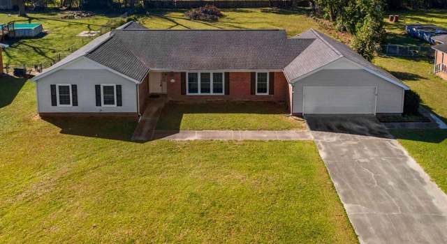 Photo of 902 Orchard Ln, Waycross, GA 31501