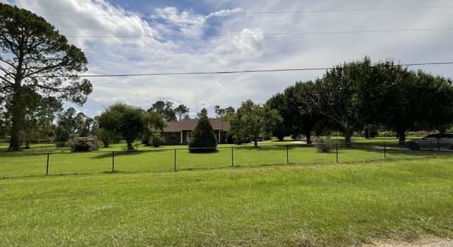 Photo of 110 Pine Valley Dr, Douglas, GA 31535