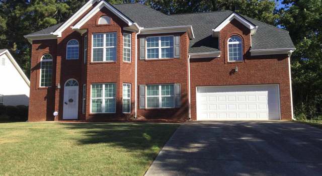 Photo of 683 Sterling Ct, Riverdale, GA 30274
