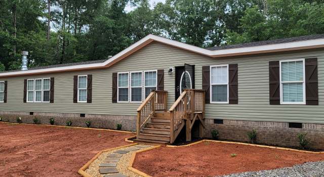 Photo of 4373 Whiporwill Rd, Gillsville, GA 30543