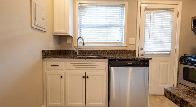 Photo of 4282 Roswell Rd NW Unit D2, Atlanta, GA 30342