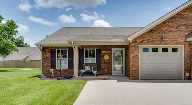 Photo of 2204 Applebrook Dr, Rossville, GA 30741