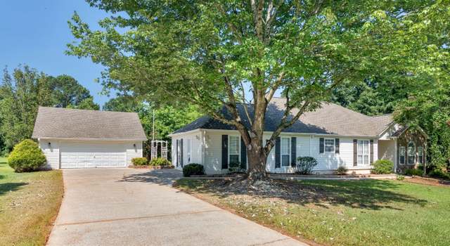 Photo of 65 Woodside Ct, Mcdonough, GA 30253