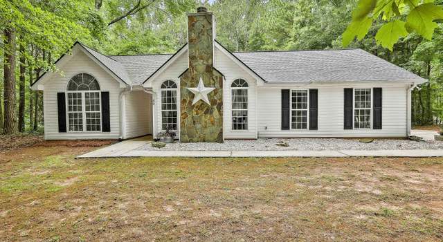 Photo of 40 Four Oaks Dr, Newnan, GA 30263
