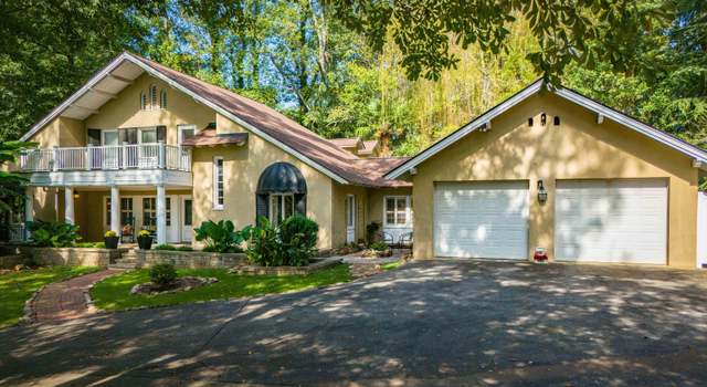 Photo of 110 W Club Dr, Carrollton, GA 30117