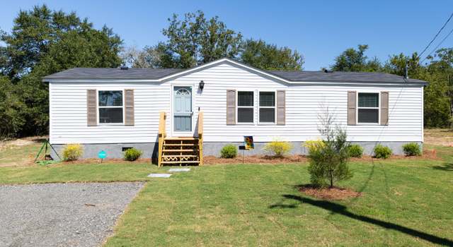 Photo of 82 Hollie St, Butler, GA 31006