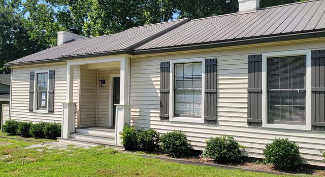 Photo of 310 5th St, Manchester, GA 31816