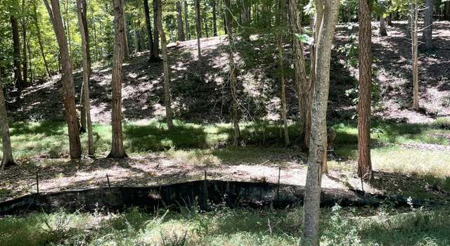 Photo of 3090 Hidden Lake Rd, Dalton, GA 30721