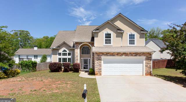 Photo of 2805 Topaz Rd, Riverdale, GA 30296