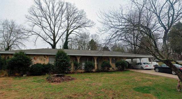 Photo of 201 Green Hill Cir NW, Gainesville, GA 30504