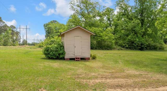 Photo of 829 Berkshire Dr, Washington, GA 30673