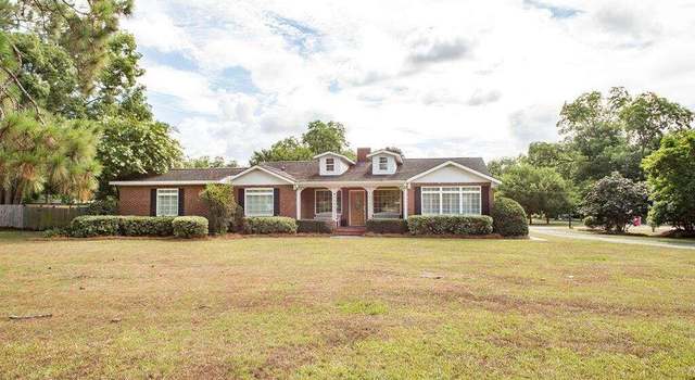 Photo of 504 Hendry St, Blackshear, GA 31516