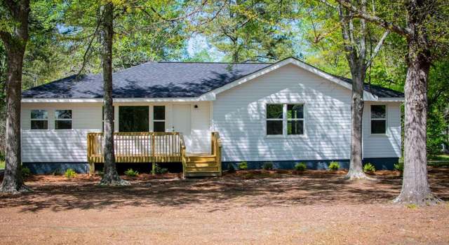 Photo of 50 Armstrong Rd, Carrollton, GA 30117
