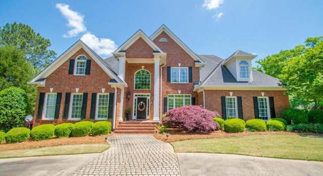 Photo of 1061 Lake Welbrook Dr, Athens, GA 30606