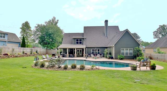 Photo of 45 Misty Creek Cv, Newnan, GA 30265