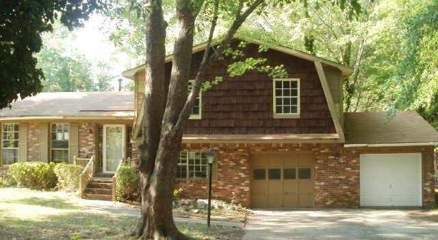 Photo of 1215 Elgin Way, Riverdale, GA 30296